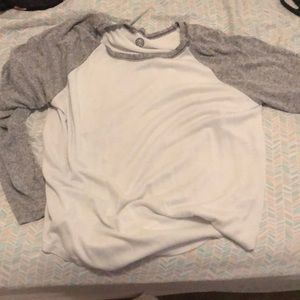 Cute long sleeve shirt!